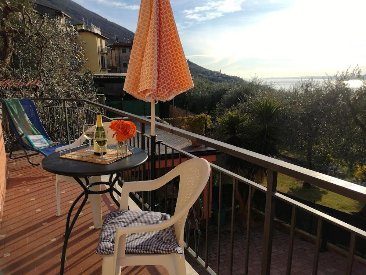 Appartamenti Casa Nina, Lago,Montagne, Uliveti Бренцоне сул Гарда Екстериор снимка