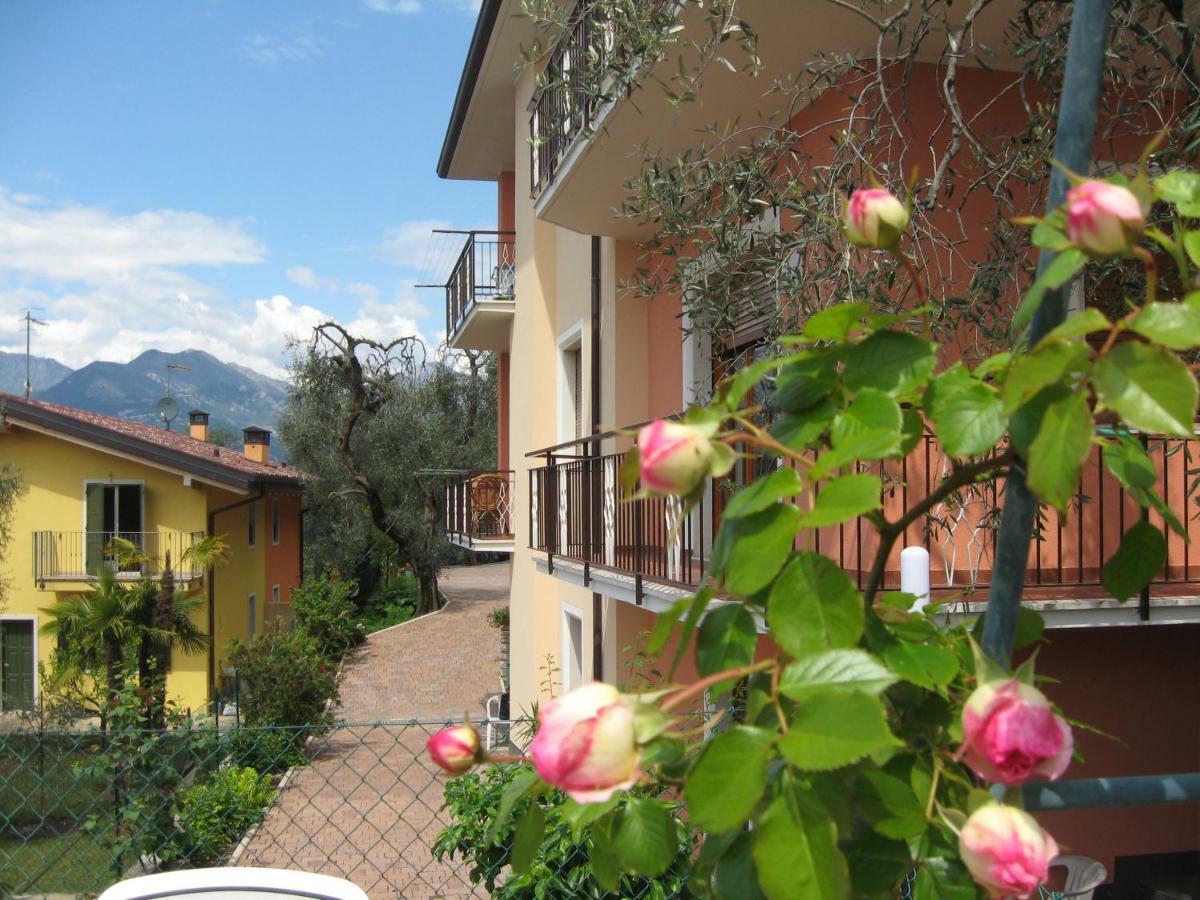 Appartamenti Casa Nina, Lago,Montagne, Uliveti Бренцоне сул Гарда Екстериор снимка